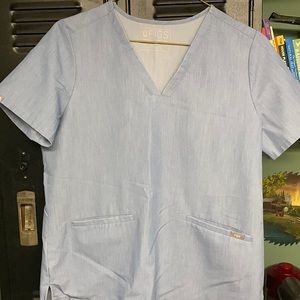 Figs heather grey casma scrub top